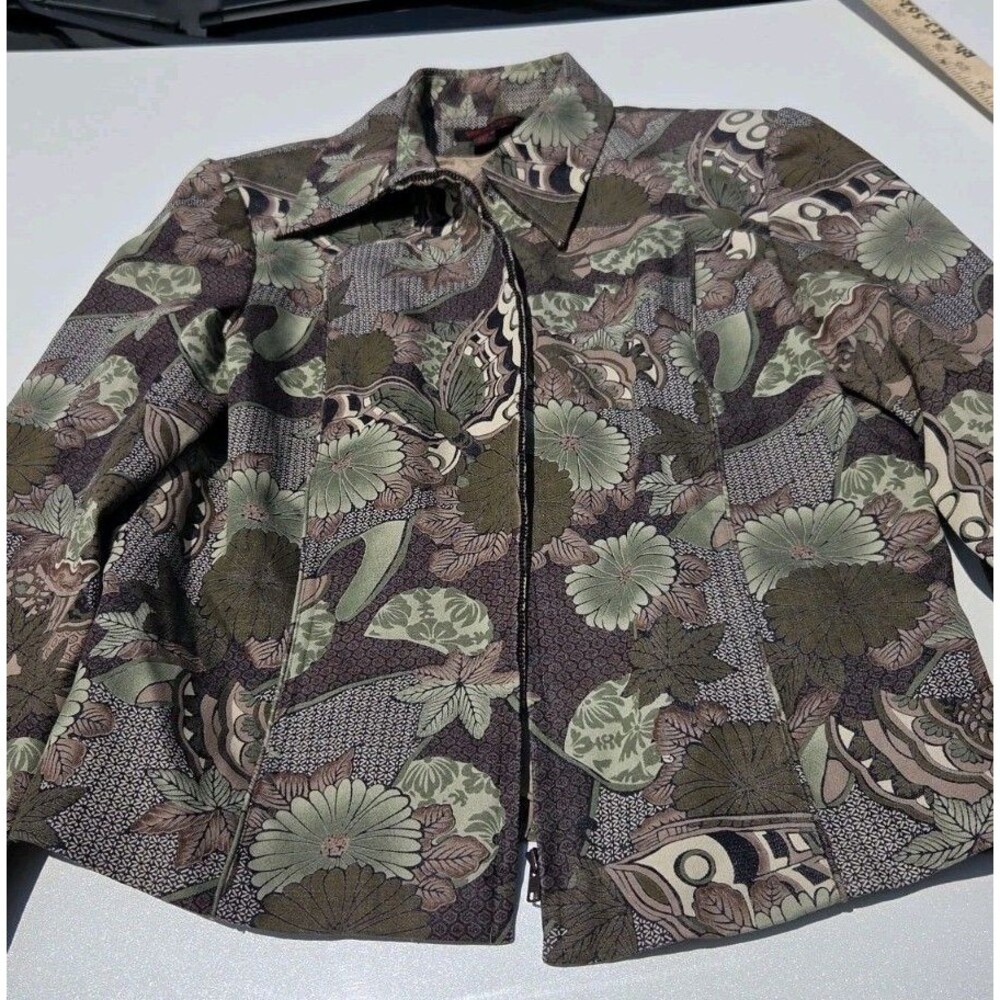 Simon Chang Size 10 Jacket Batik/ Floral Pattern Muted Colors